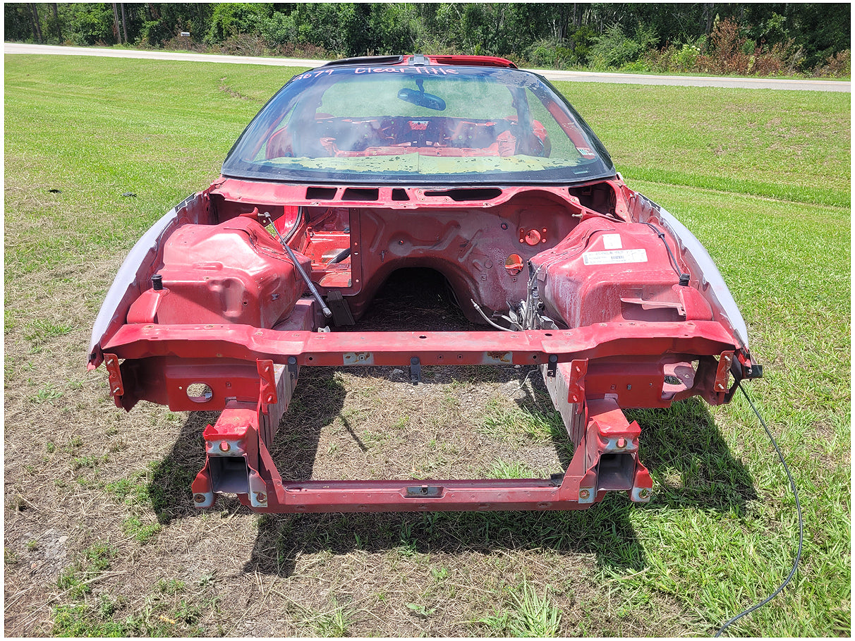 Stock 2653. 2001 Pontiac Firebird Trans Am Hatchback Clear Title Frame Shell Body