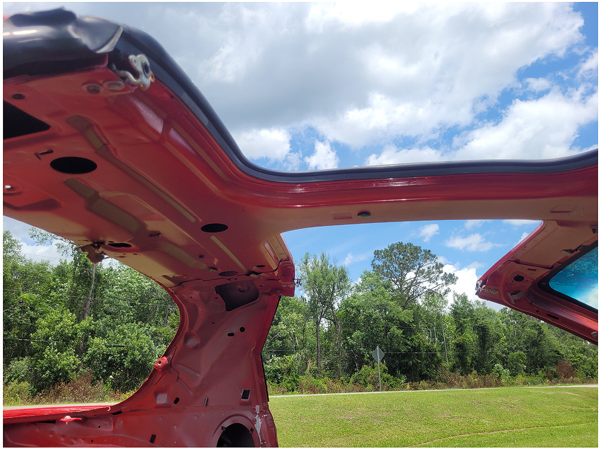 Stock 2653. 2001 Pontiac Firebird Trans Am Hatchback Clear Title Frame Shell Body
