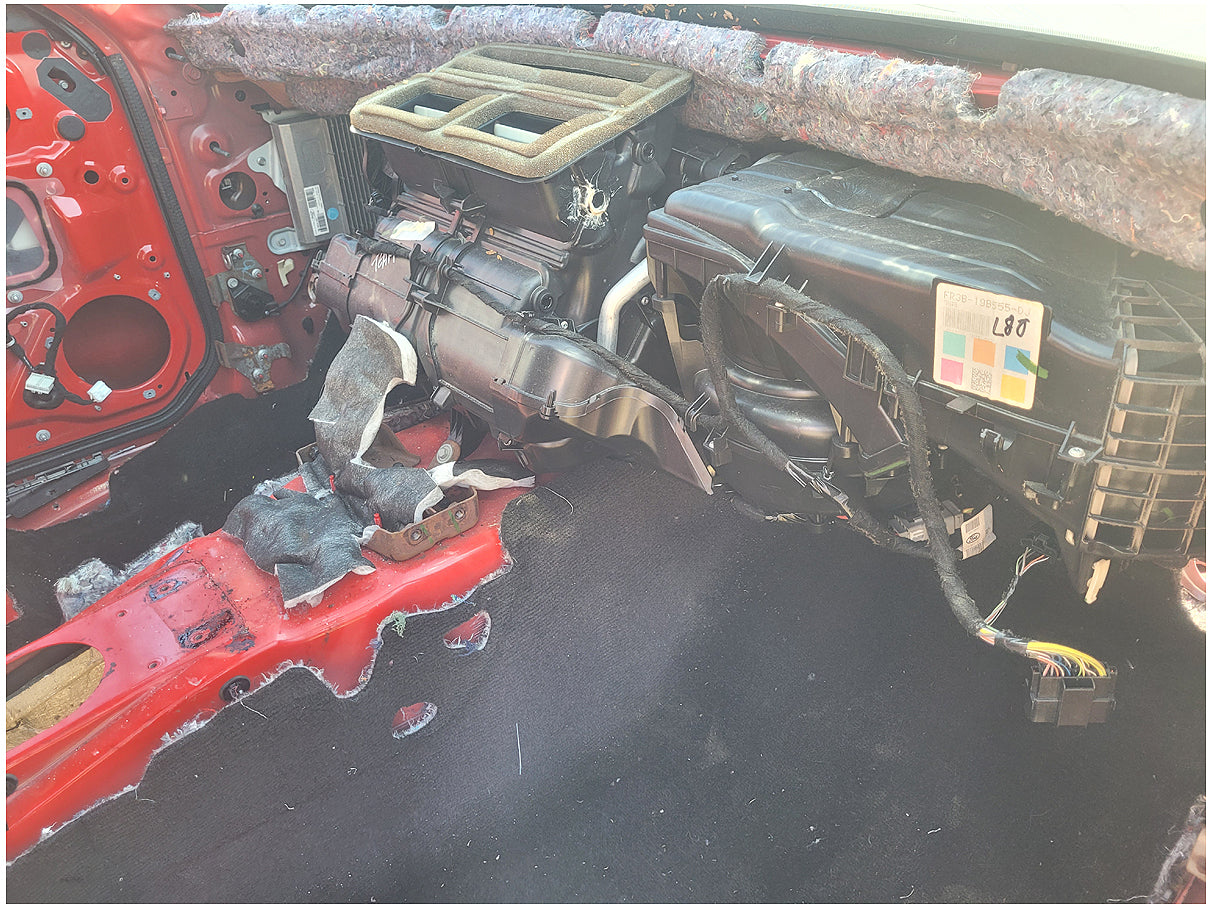 Stock 2778. 2015 Ford Mustang GT S550 Salvage Title Roller Paint PQ Start to a Race Car!!