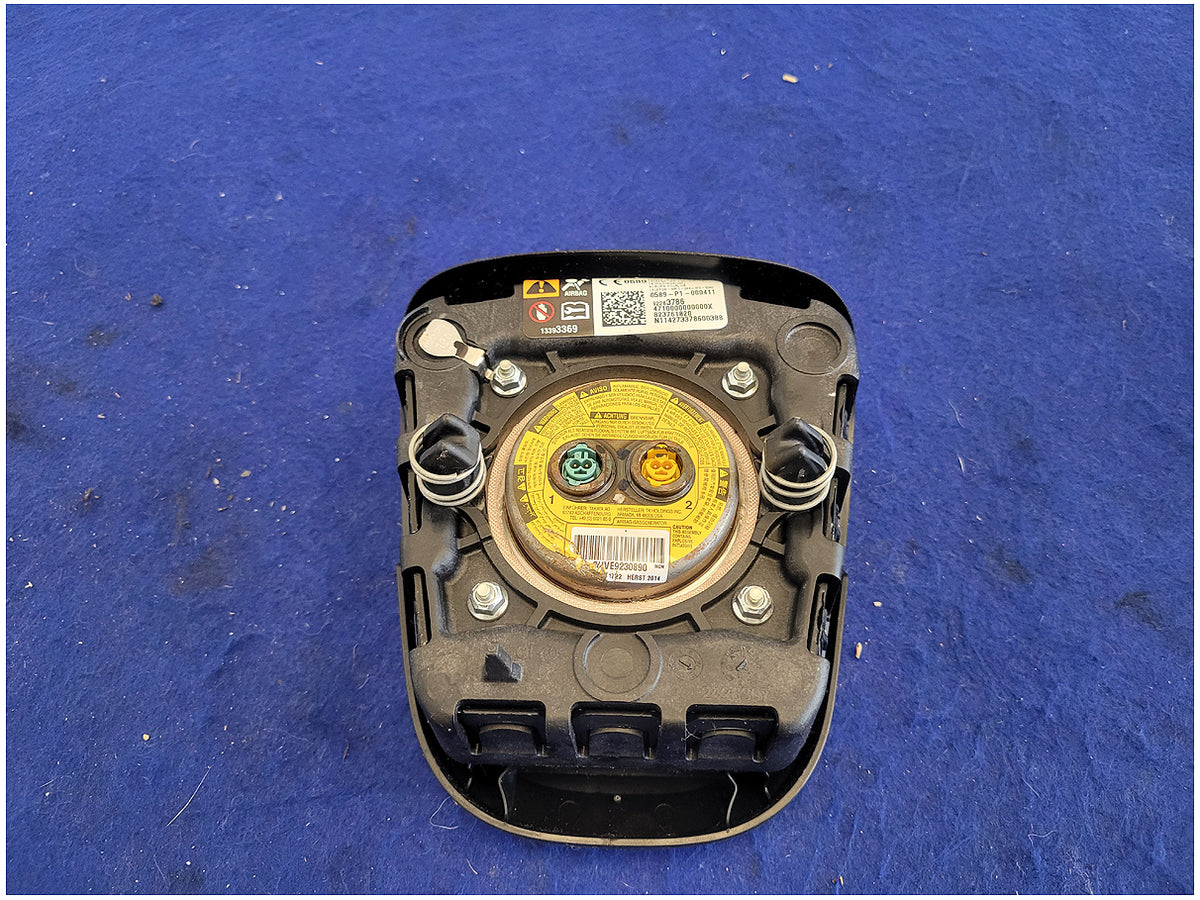 2015 Chevrolet SS Sedan Driver Front Steering Wheel Air Bag Dash Trim 2770