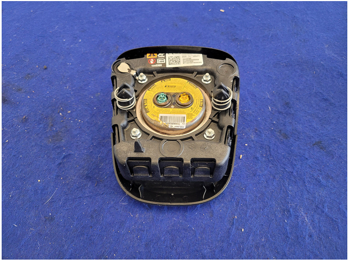 2015 Chevrolet SS Sedan Driver Front Steering Wheel Air Bag Dash Trim 2770