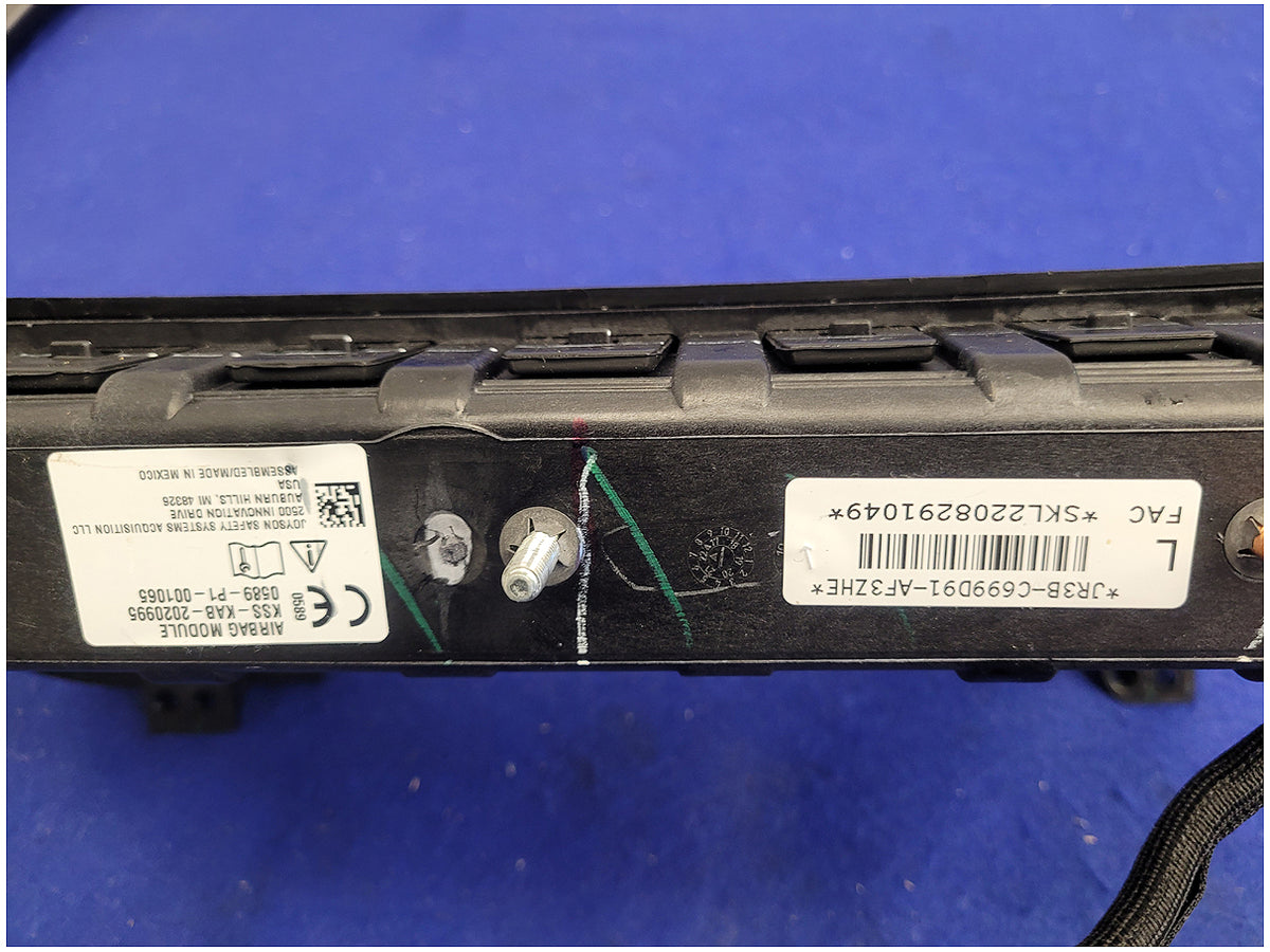 2018-2023 Ford Mustang GT S550 Driver Lower Knee Bag Steering Column Air Bag 2798