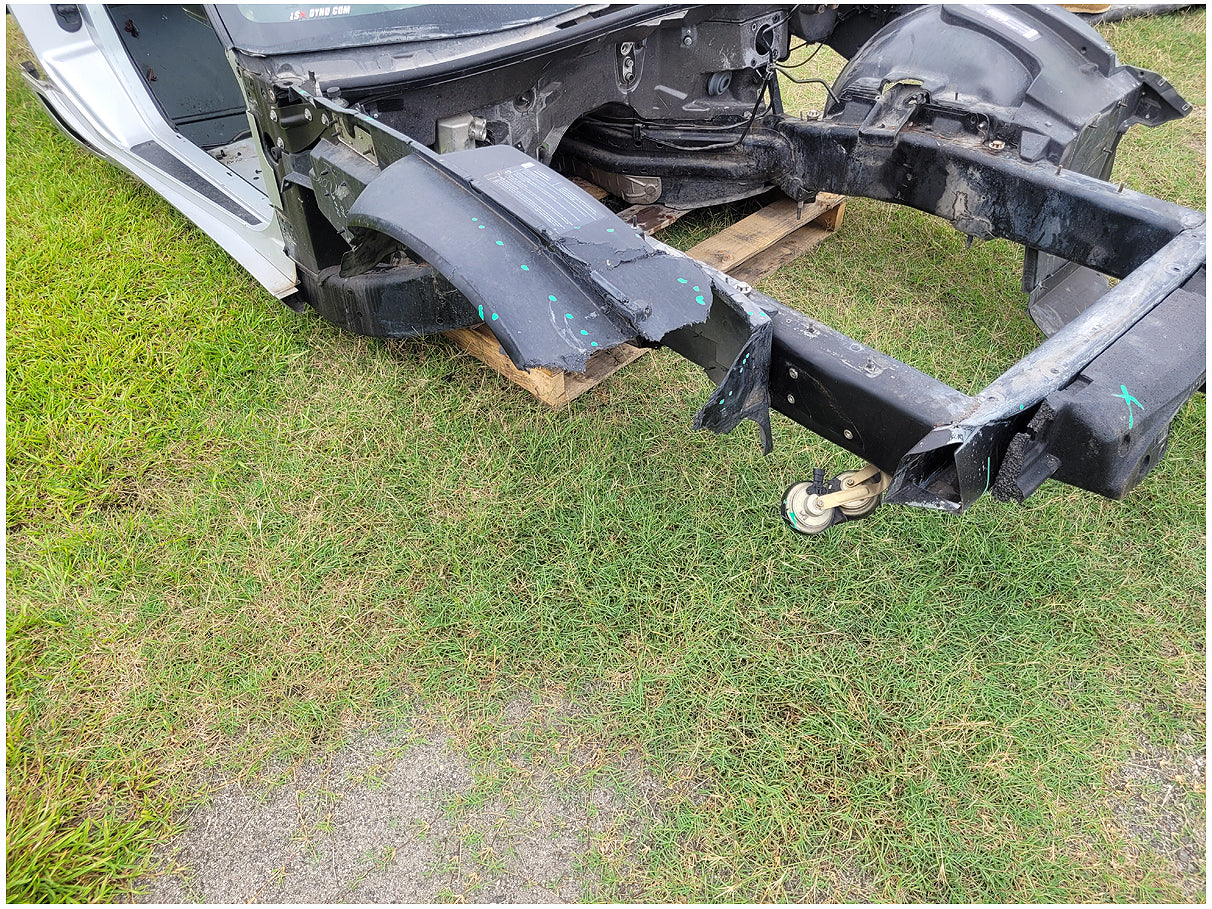 Stock 2853. 2002 Chevrolet Corvette Z06 C5 FRC Frame Shell Salvage Title Race Car