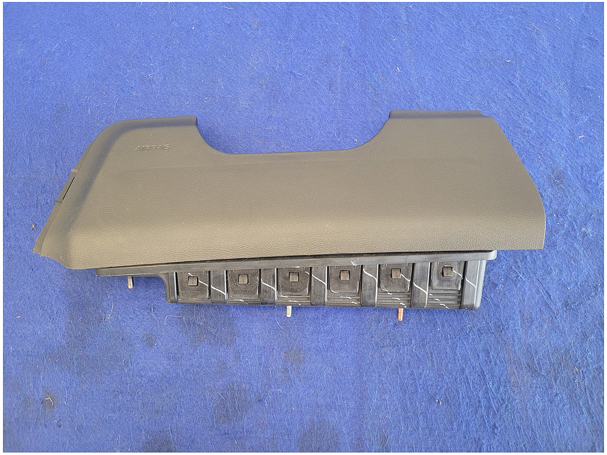 2015-2017 Ford Mustang GT S550 Driver Lower Knee or Column Air Bag 2919
