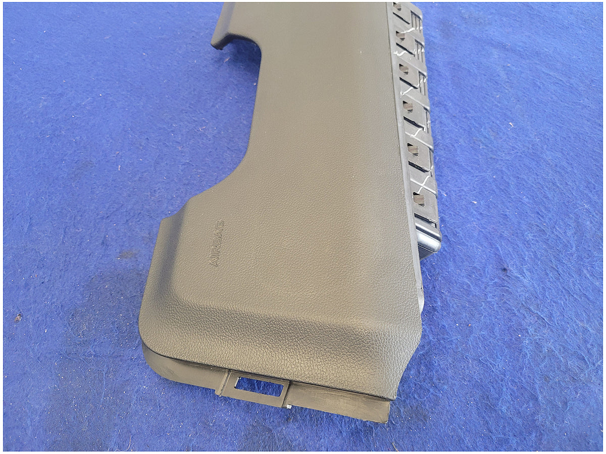 2015-2017 Ford Mustang GT S550 Driver Lower Knee or Column Air Bag 2919
