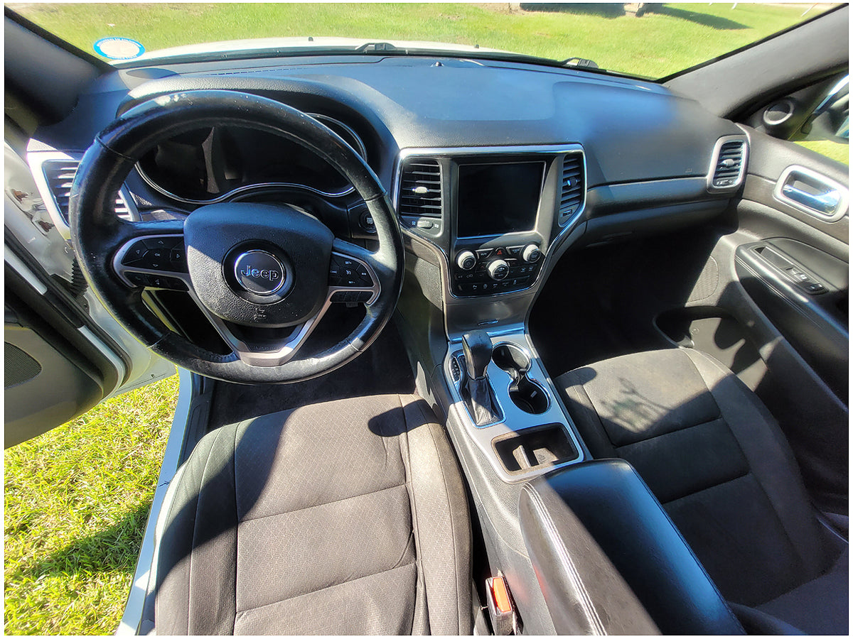 2018 Jeep Grand Cherokee Laredo 4x4 – 3.6L V6 – Clean Title – 109K Miles