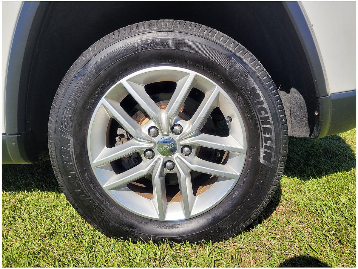 2018 Jeep Grand Cherokee Laredo 4x4 – 3.6L V6 – Clean Title – 109K Miles