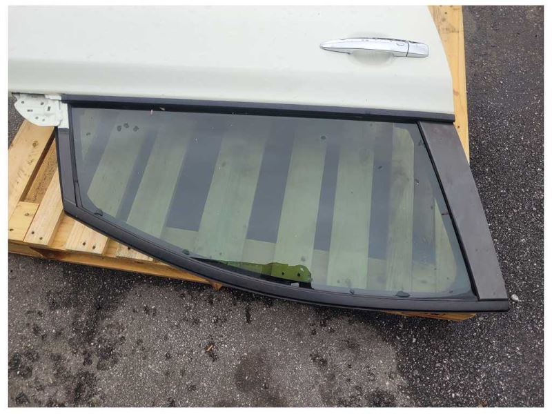 2011-2012 Nissan Leaf Passenger Right Front Door Shell Paint QX1 1856 - The Parts Farm