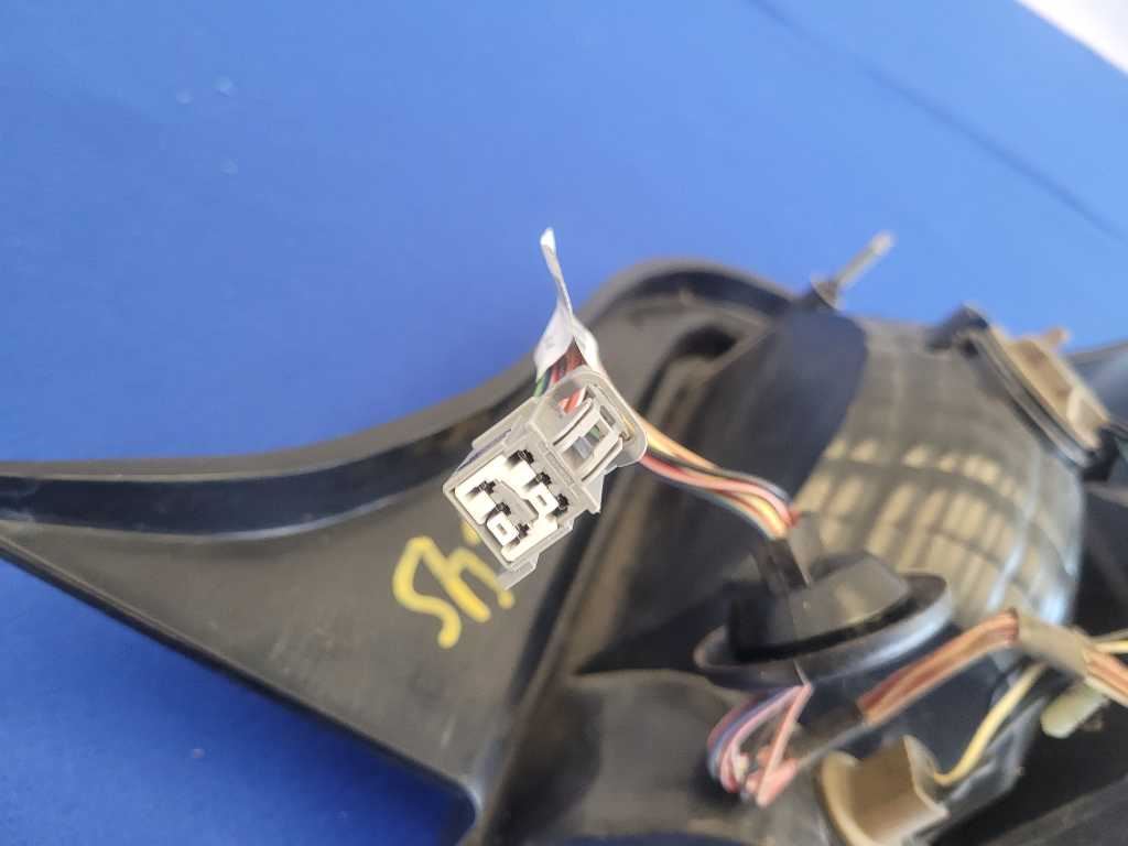 2005-2009 Ford Mustang GT Driver Left Taillight Rear Lane Lamp Light Brake 2645 - The Parts Farm