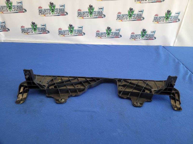 2013-2014 Ford Mustang GT Front Bumper Bracket Support Hold Plastic 2633 - The Parts Farm