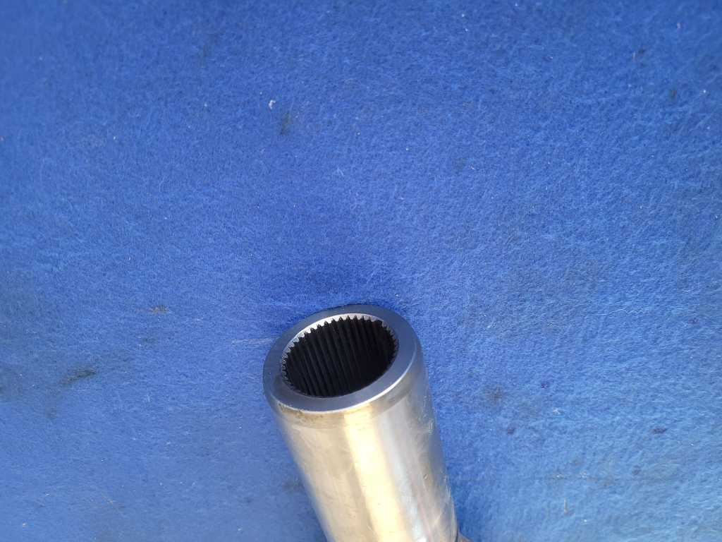 2022 Ford F250SD Pickup Truck Driveshaft Automatic Transmission A/T 2581 - The Parts Farm