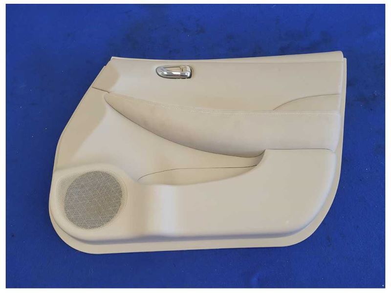 2011-2012 Nissan Leaf Passenger Right Front Door Panel Card 1856 - The Parts Farm
