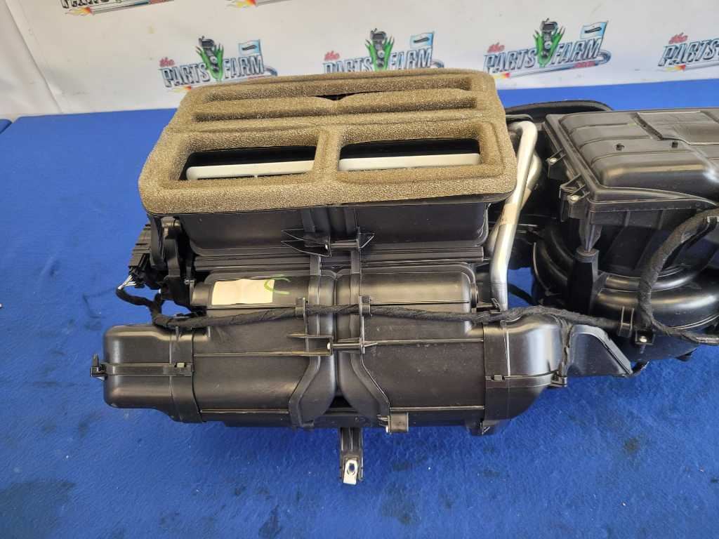 2015-2017 Ford Mustang GT S550 AC Heater Box Core Vent Air HVAC 2643 - The Parts Farm