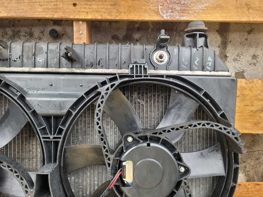 2010-2011 Chevrolet Camaro SS Radiator Fan Automatic A/T Cooling Engine 2626 - The Parts Farm