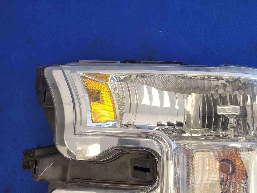 2015-2017 Ford F150 F-150 Truck Driver Front Headlight Lamp Light Lens 2663 - The Parts Farm