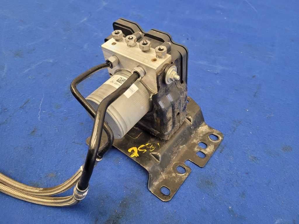 2023 Ford F250 F-250 Super Duty 4x4 Truck ABS Module Anti-Lock Brake 2558 - The Parts Farm