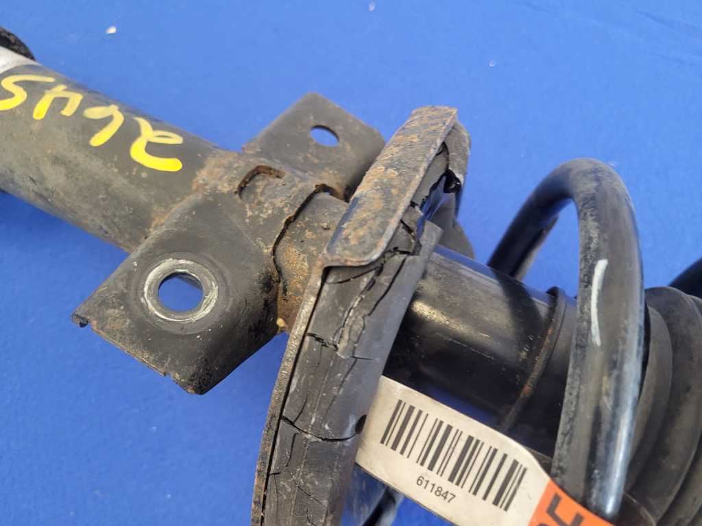 2008-2009 Ford Mustang GT Bullitt Front Strut Spring Suspension 2645 - The Parts Farm