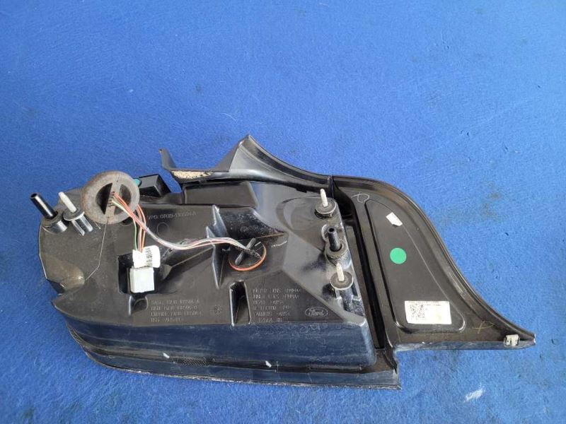 2015-2017 Ford Mustang GT Passenger RH Rear Taillight Lamp Brake Light 2618 - The Parts Farm