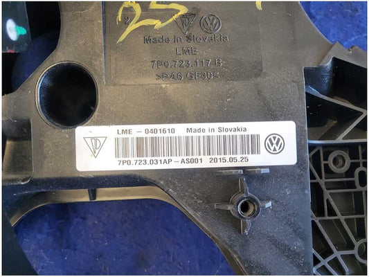 2011-2018 Porsche Cayenne Diesel Brake Pedal Box Cage Auto Trans Pad 2579
