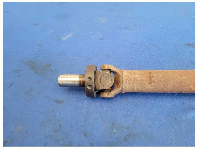1993 Chevrolet Camaro Z28 Coupe Driveshaft Automatic Transmission A/T 2546 - The Parts Farm