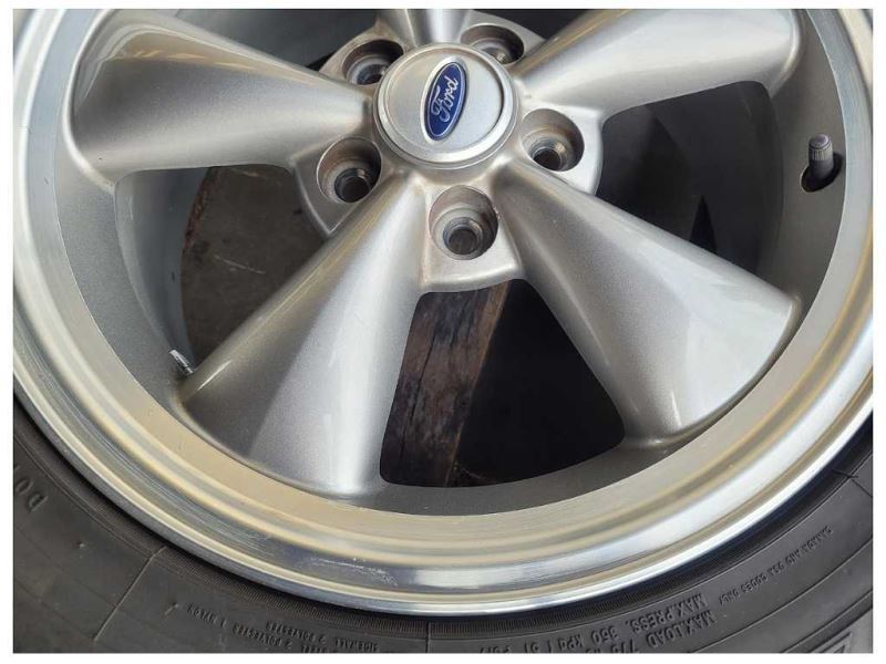 2005-2009 Ford Mustang GT S197 Wheel 17x8 Spoke Silver Paint Tire 2600 - The Parts Farm