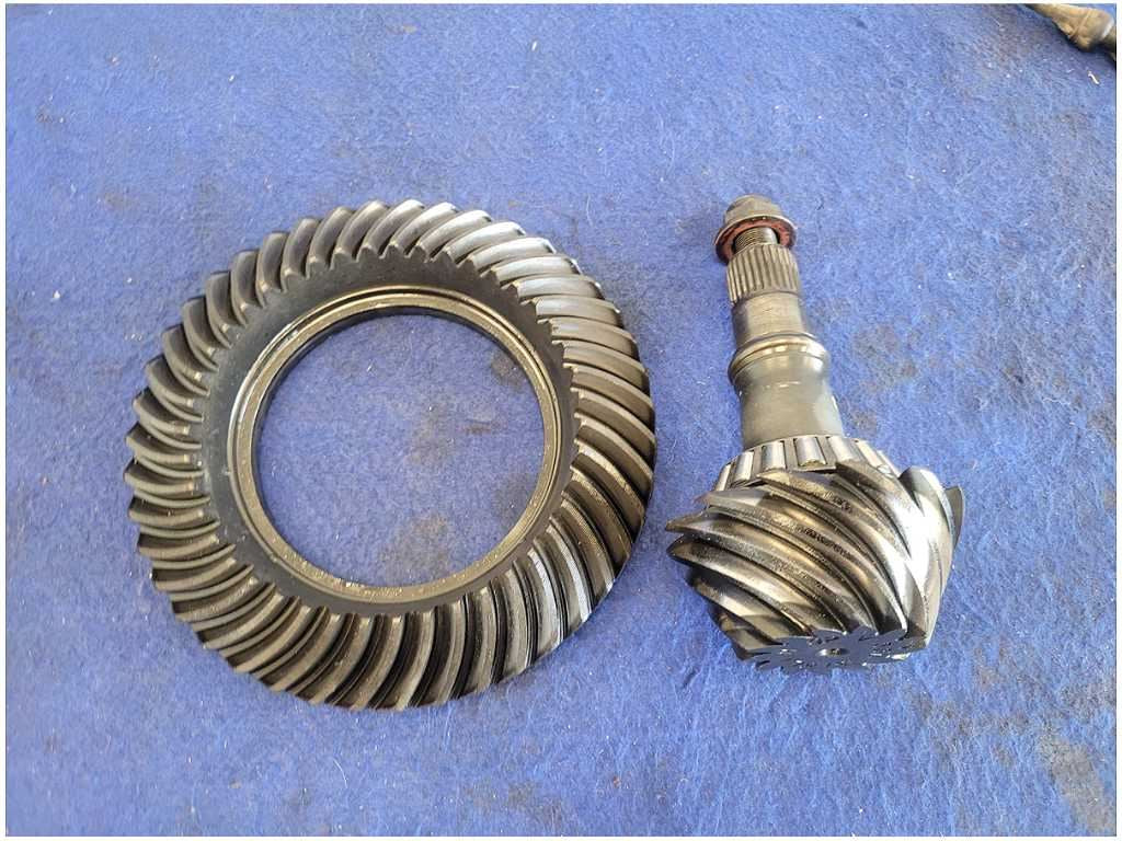 47240653