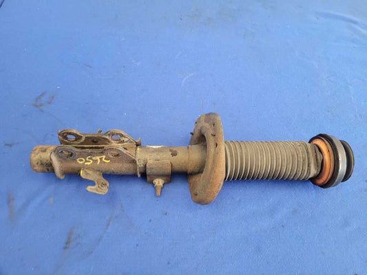 2010-2015 Chevrolet Camaro 1LE SS Driver Left Front Strut Suspension 2650 - The Parts Farm