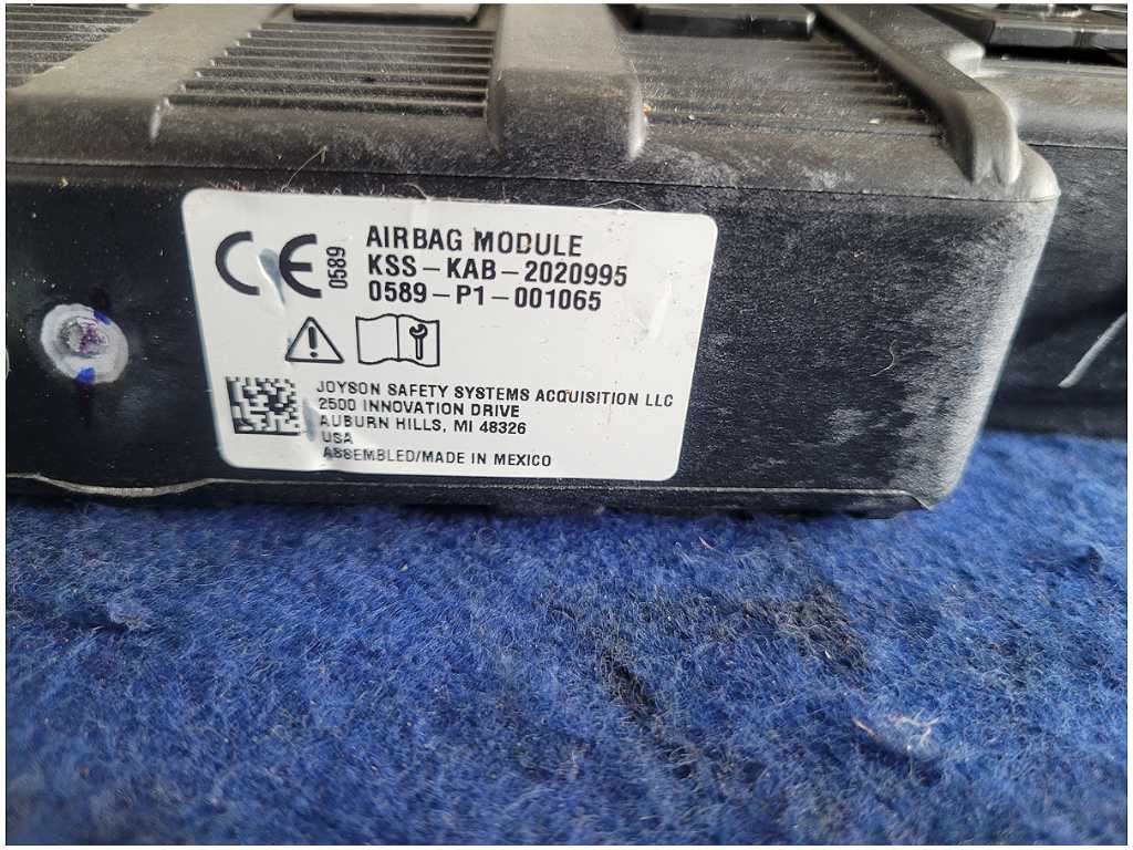47504087