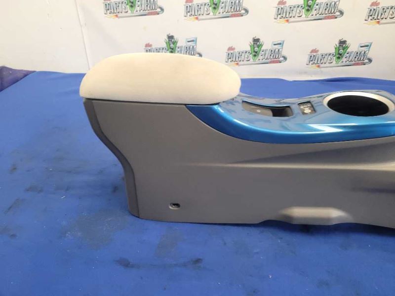 2011-2012 Nissan Leaf Module Center Console Base Floor A/T Lid 1856 - The Parts Farm