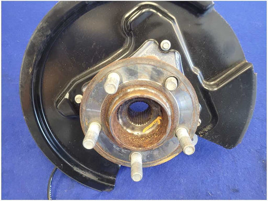 2015-2017 Ford Mustang GT S550 Passenger Right Rear Knuckle Spindle Hub 2777