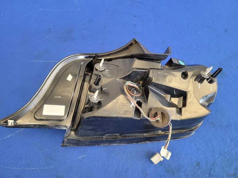 2015-2017 Ford Mustang GT Driver LH Rear Taillight Lamp Light Brake 2618 - The Parts Farm
