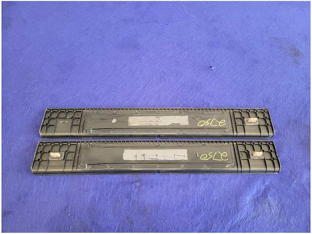 45300889