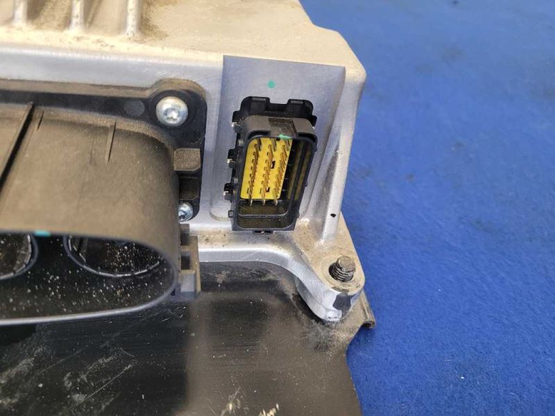 2012 Fisker Karma Sedan Hybrid Battery Inverter Control Module Voltage 1958 - The Parts Farm