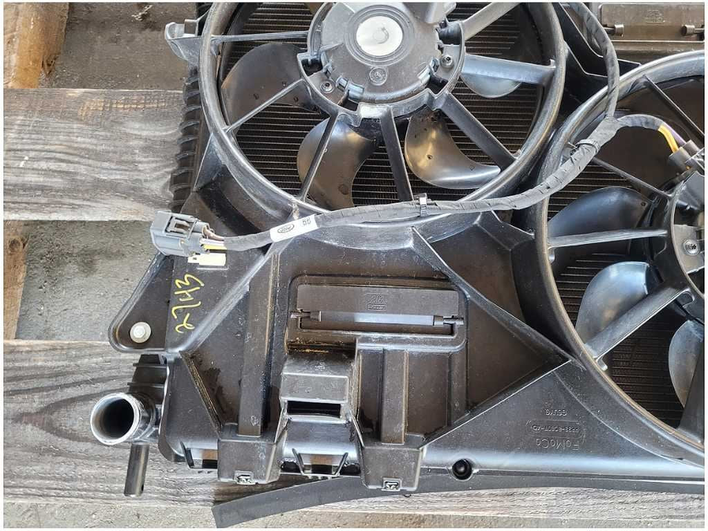 45300405