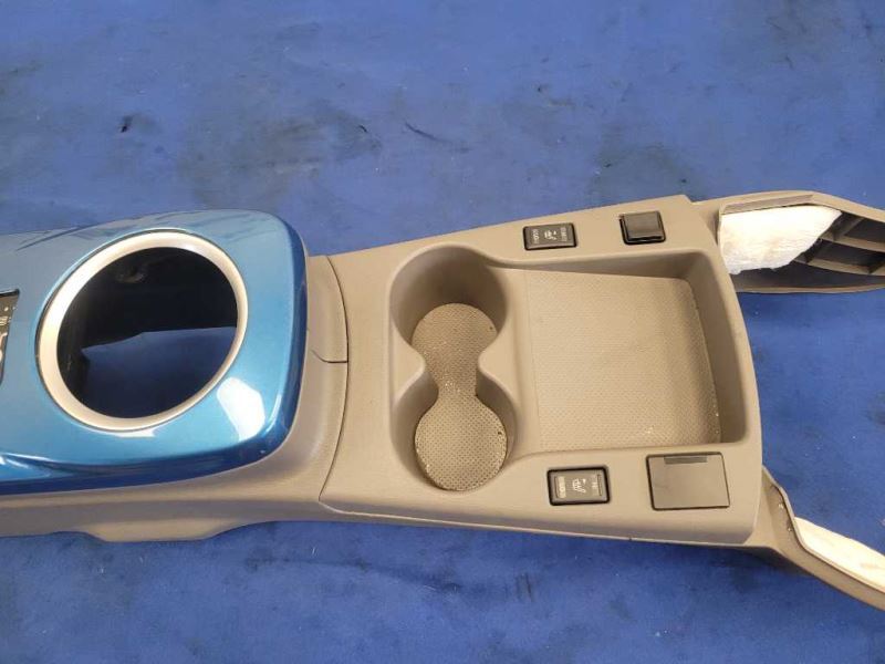 2011-2012 Nissan Leaf Module Center Console Base Floor A/T Lid 1856 - The Parts Farm