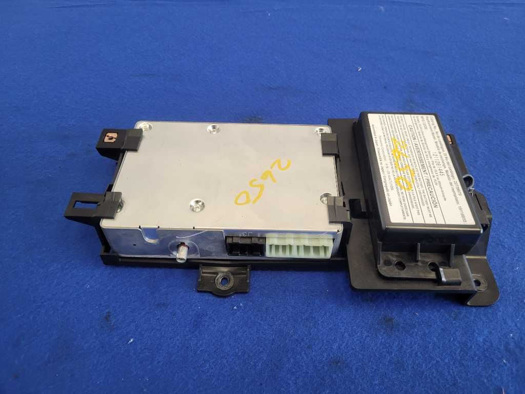 2010-2015 Chevrolet Camaro 1LE SS Reserve Battery Onstar Control Module 2650 - The Parts Farm