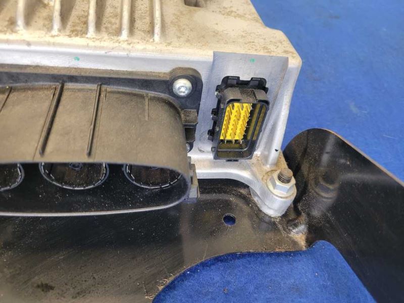 2012 Fisker Karma Sedan Hybrid Battery Inverter Control Module Voltage 1958 - The Parts Farm
