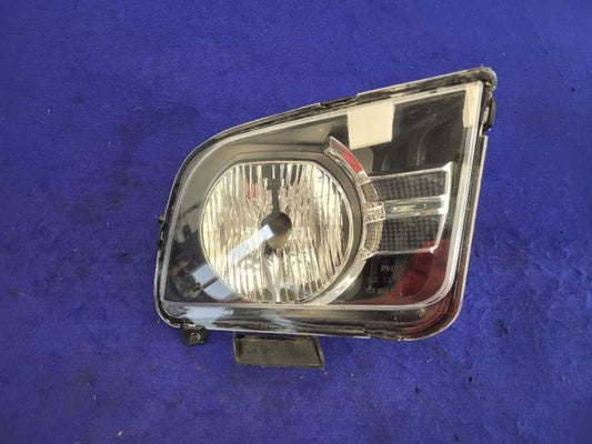 2005-2006 Ford Mustang GT 4.6L Passenger Front Headlight Lamp Lens 2422 - The Parts Farm