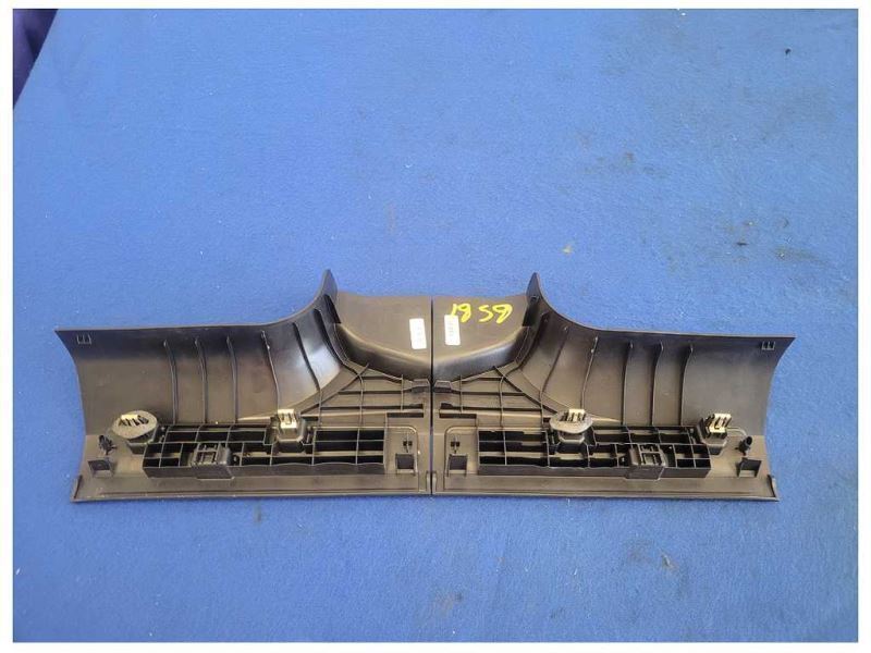 2012 Fisker Karma Sedan Hybrid Rear Back Door Sill Plates Scuff 1959 - The Parts Farm