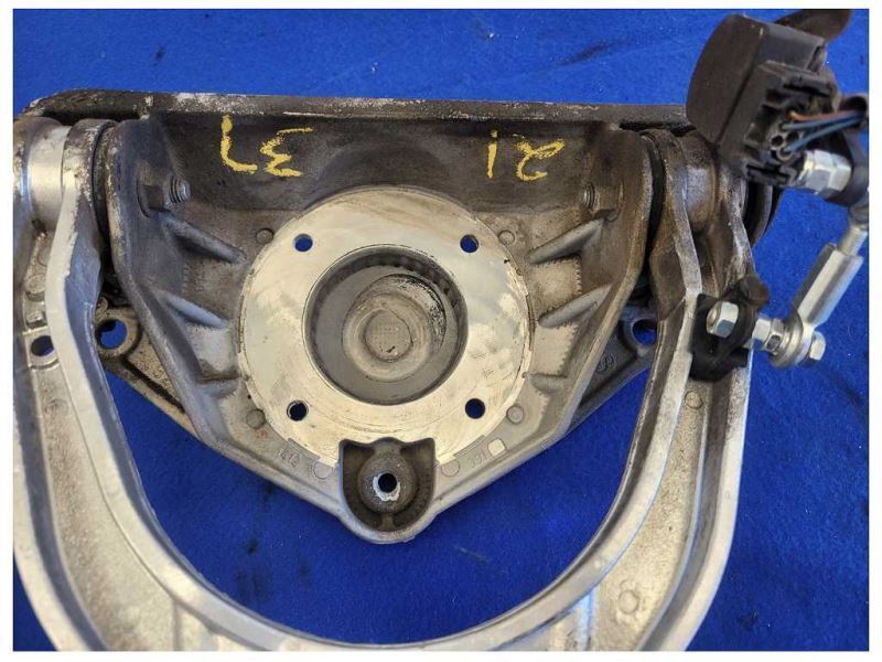 2004-2006 Porsche Cayenne Turbo 4.5L Passenger Front Control Arm 2137 - The Parts Farm