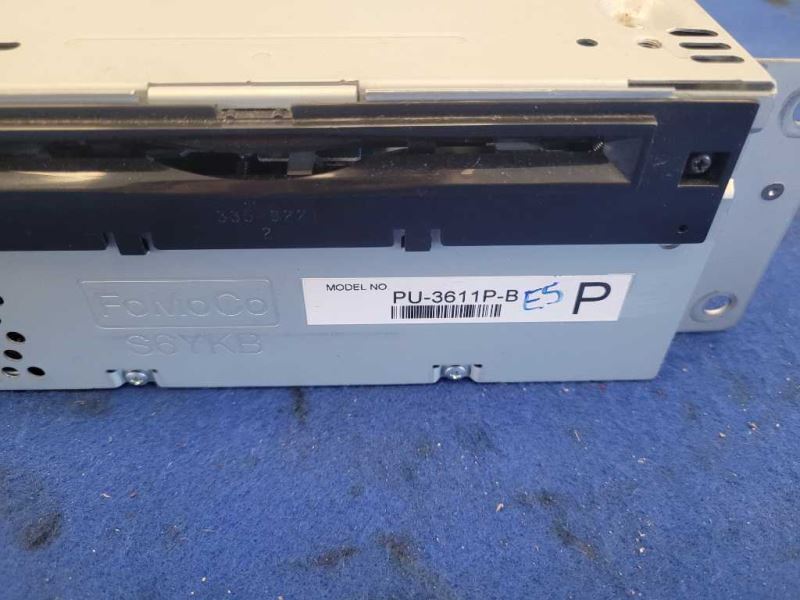2016 Ford Fq50 Pickup Truck Info-GPS-TV Screen Front Dash 8in Screen 2369 - The Parts Farm