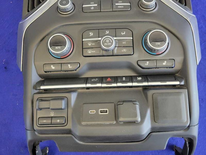 2021 Chevrolet Silverado RST 6.2L Audio Info Screen Radio Receiver Stereo 2099 - The Parts Farm