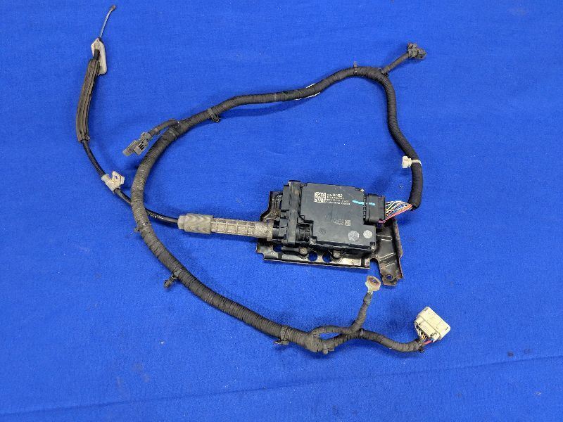 2014-2017 Chevrolet Caprice SS 6.2L  Electronic E Emergency Brake Module OEM - The Parts Farm