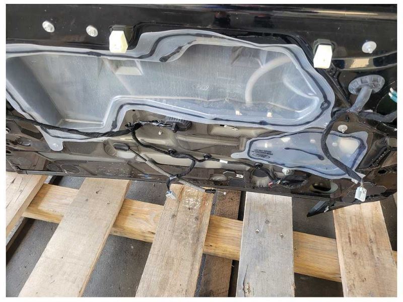 2015-2023 Ford Mustang GT S550 Passenger Coupe Door Shell Paint G1 2594 - The Parts Farm