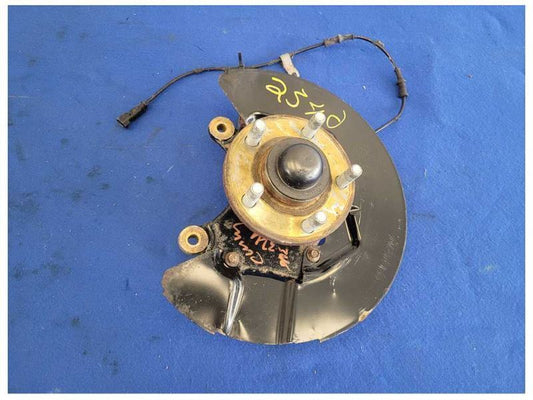 2015-2017 Ford Mustang GT S550 Passenger Front Spindle Knuckle 2540 - The Parts Farm