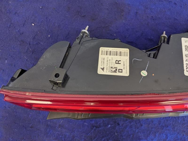 2016-2018 Chevrolet Camaro LS LT SS Passenger Taillight Lamp Lens New Take Off - The Parts Farm