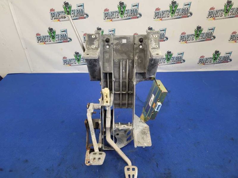 1999-2004 Chevrolet Corvette Z06 FRC C5 Pedal Cage Box Manual Box 2066 - The Parts Farm