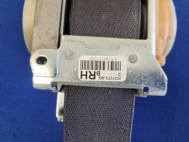 2011-2014 Ford Mustang GT Passenger Front Coupe Seat Belt Retractor 2568 - The Parts Farm