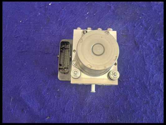 2017-2021 Tesla Model 3 Standard Plus ABS Anti-Lock Brake Module Pump - The Parts Farm