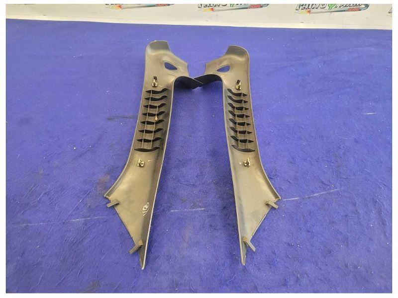 2003-2006 Chevrolet SSR Pickup Truck Pair A Pillar Trim Cover Panel Front 2426 - The Parts Farm